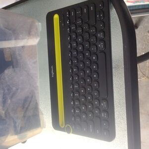 Logitech K480 Multi-Device Bluetooth Keyboard